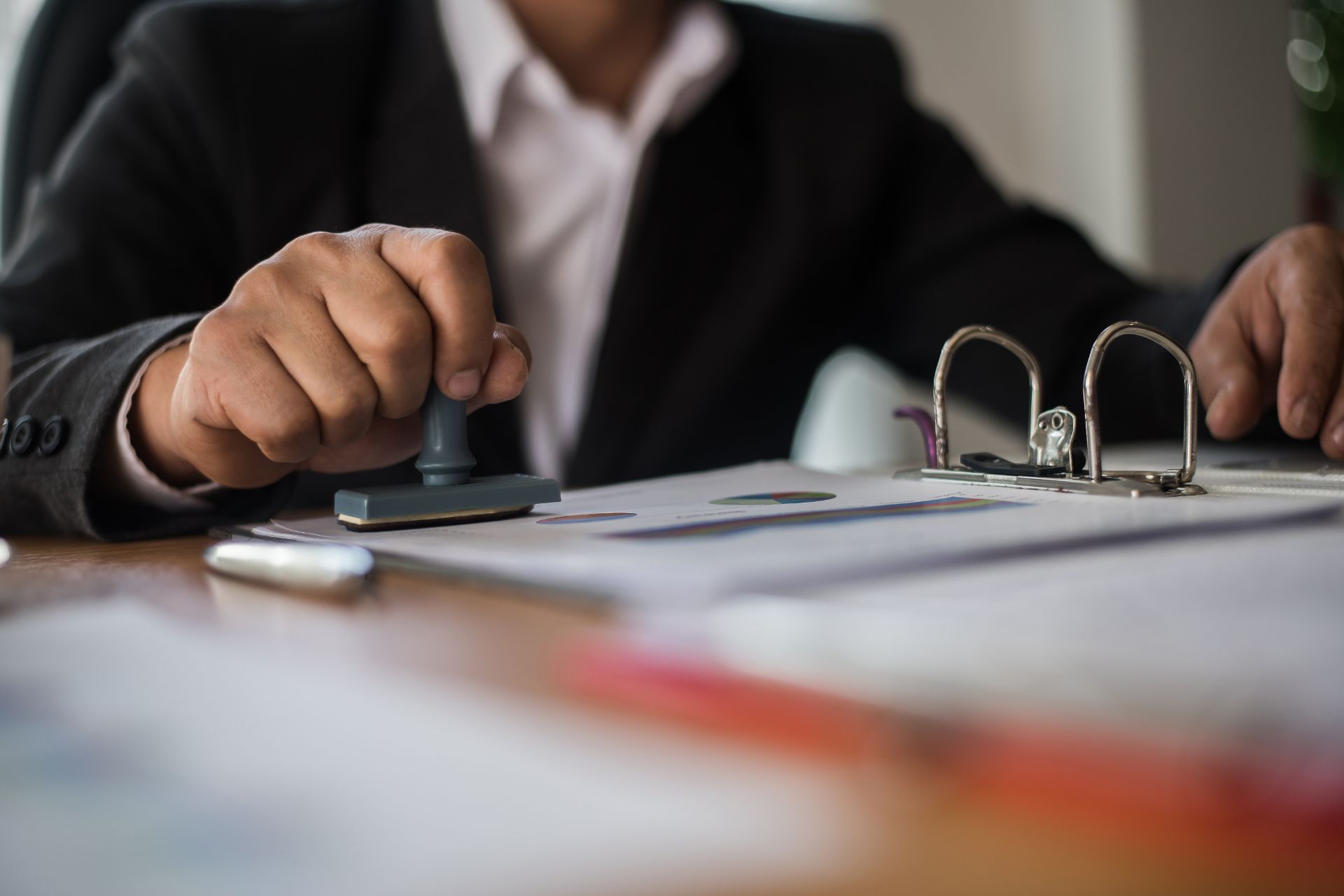 Top Tips for Preparing to Attend a Meeting with a Notary Public